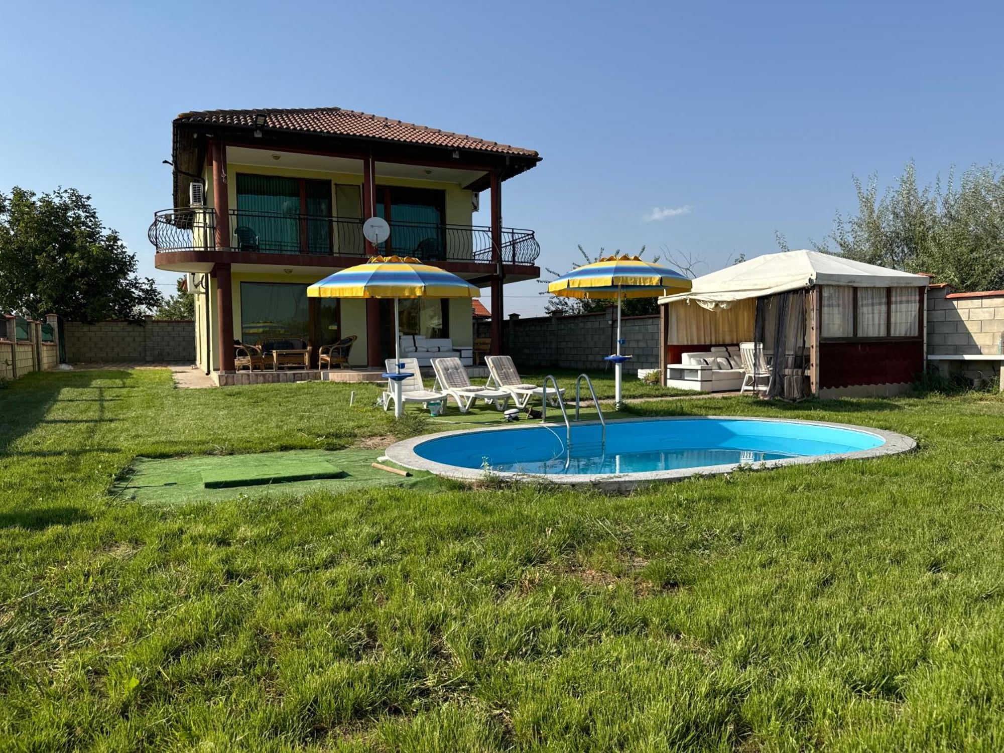 Villa Sunray Topola Exterior photo